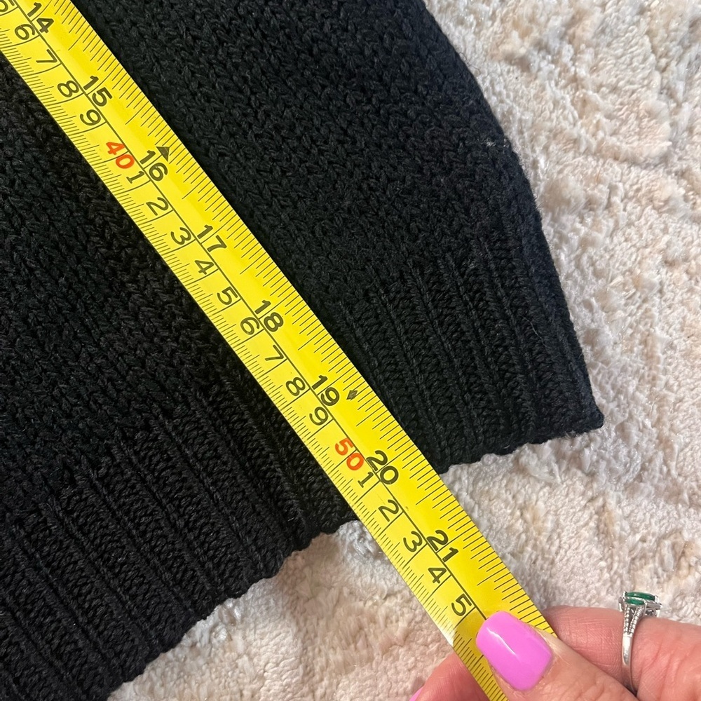 Virgin wool Pandora Black 100% Wool Sweater woman’s size small - Picture 5 of 5